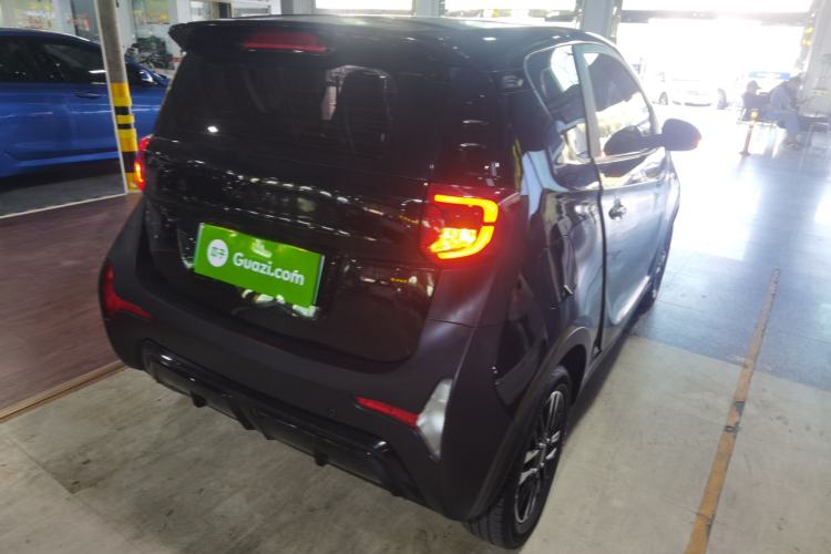 Used Chery Little Ant 2022 Sweet Pink Edition Half-Sugar Version Lithium Iron Phosphate 29.2 kWh 30 kW 301 km Rear Right 45 Deg