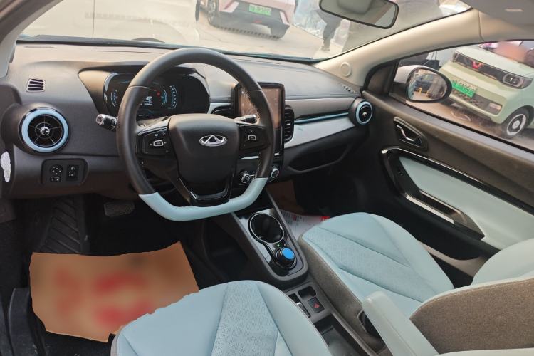 Used Chery Little Ant 2022 Sweet Pink Edition Full-Sugar Version Lithium Iron Phosphate 30 kW 301 km Center Console