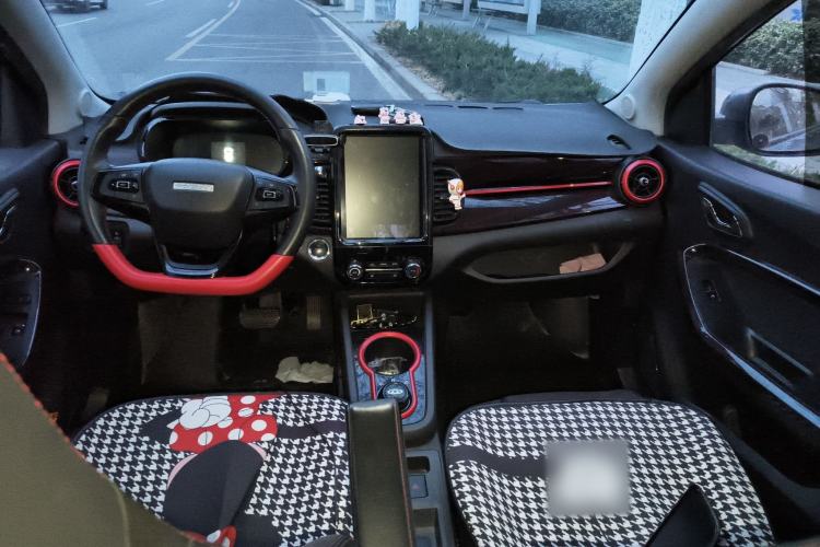Used Chery Little Ant 2022 Sweet Pink Edition Low-Sugar Version 30kW 301km Range Center Console