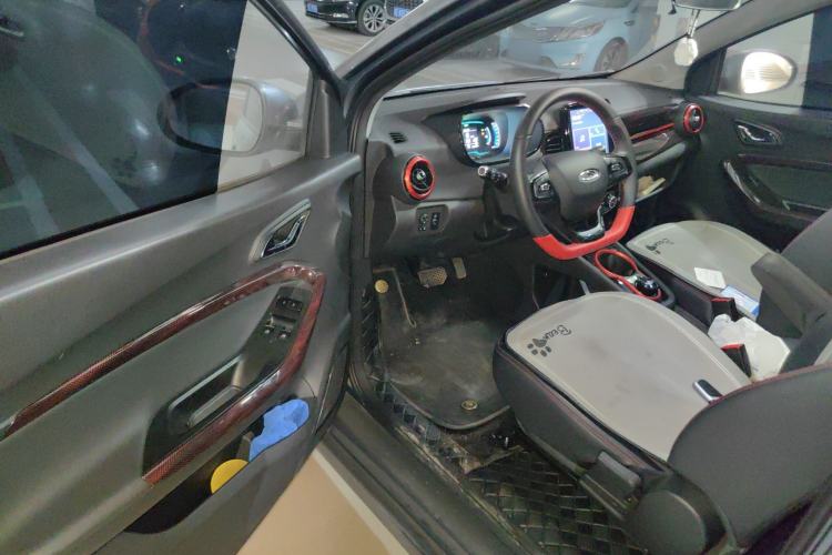 Used Chery Little Ant 2022 Sweet Pink Edition Half-Sugar Version Lithium Iron Phosphate 30 kW 301 km Driver Seat