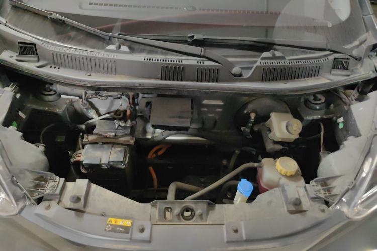 Used Chery Little Ant 2022 Sweet Pink Edition Half-Sugar Version Lithium Iron Phosphate 30 kW 301 km Engine Bay