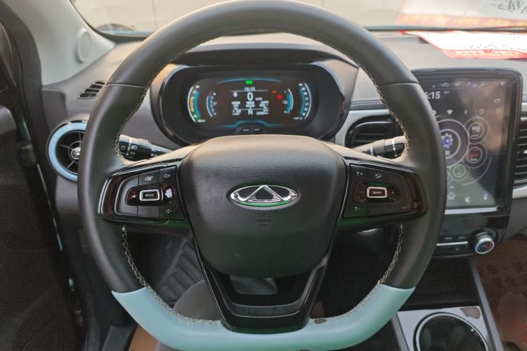 Used Chery Little Ant 2022 Sweet Pink Edition Full-Sugar Version Lithium Iron Phosphate 30 kW 301 km Steering Wheel