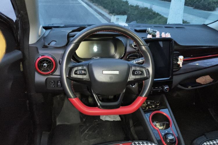 Used Chery Little Ant 2022 Sweet Pink Edition Low-Sugar Version 30kW 301km Range Steering Wheel