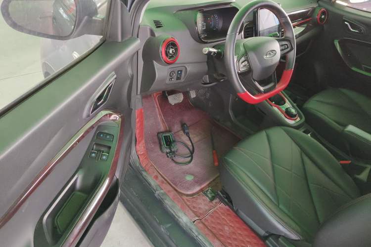 Used Chery Little Ant 2022 Sweet Pink Edition Half-Sugar Version Lithium Iron Phosphate 29.2 kWh 30 kW 301 km Driver Seat