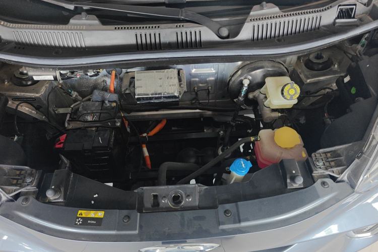 Used Chery Little Ant 2022 Sweet Pink Edition Half-Sugar Version Lithium Iron Phosphate 30 kW 301 km Engine Bay