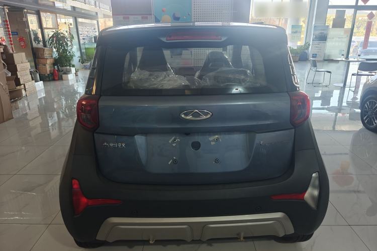 Used Chery Little Ant 2022 Revised Version Sweet Pink Edition Half-Sugar Version Lithium Iron Phosphate 30.7 kWh 30 kW 301 km Exterior 4