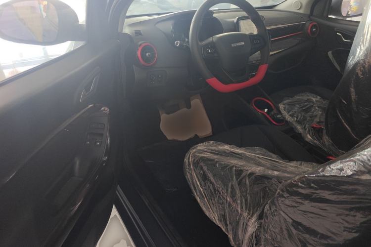 Used Chery Little Ant 2022 Sweet Pink Edition Half-Sugar Version Lithium Iron Phosphate 30 kW 301 km Left Front Seat