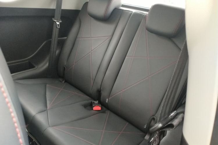 Used Chery Little Ant 2022 Sweet Pink Edition Full Sugar Version Lithium Iron Phosphate 29.2 kWh 30 kW 301 km Left Rear Seat
