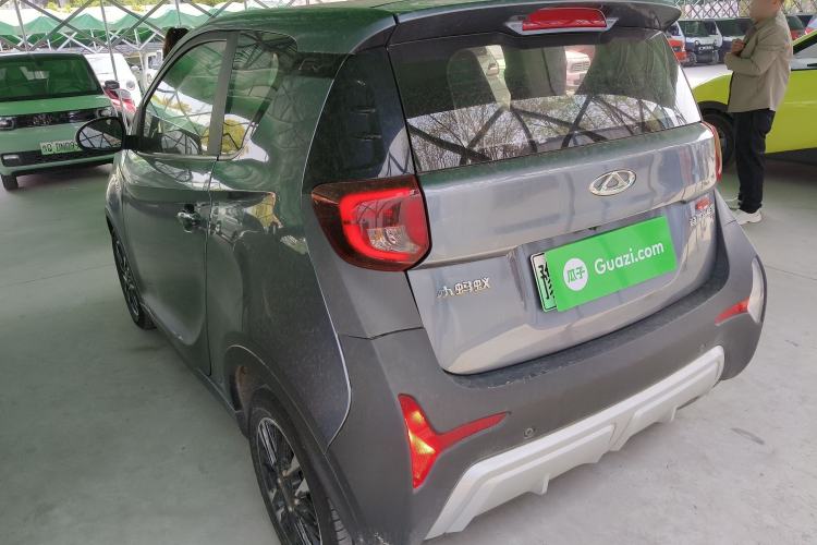 Used Chery Little Ant 2022 Sweet Pink Edition Half-Sugar Version Lithium Iron Phosphate 29.2 kWh 30 kW 301 km Rear Left 45 Deg