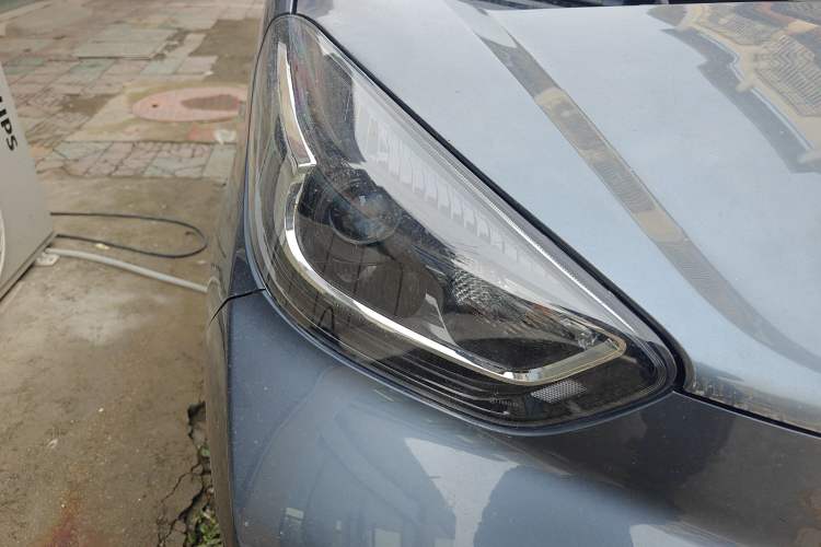 Used Chery Little Ant 2022 Sweet Pink Edition Low-Sugar Version 30kW 301km Range Right Front Headlight