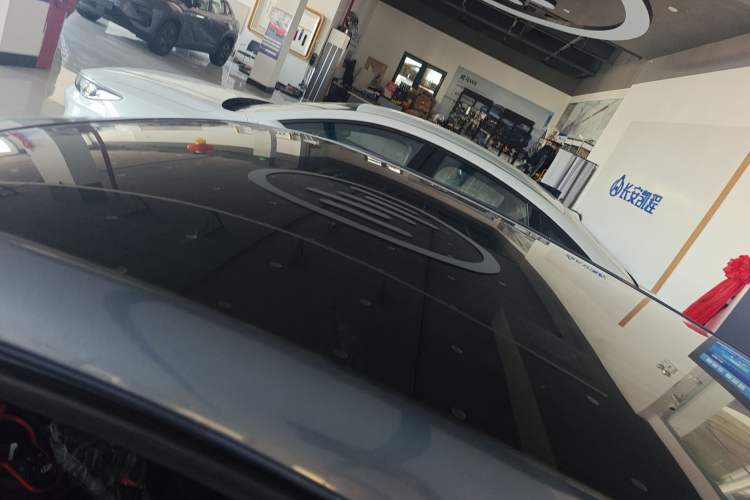 Used Chery Little Ant 2022 Sweet Pink Edition Half-Sugar Version Lithium Iron Phosphate 30 kW 301 km Roof