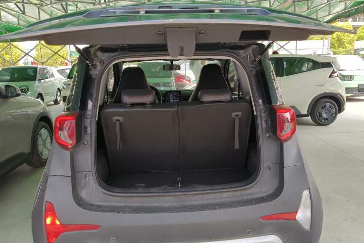 Used Chery Little Ant 2022 Sweet Pink Edition Half-Sugar Version Lithium Iron Phosphate 29.2 kWh 30 kW 301 km Trunk