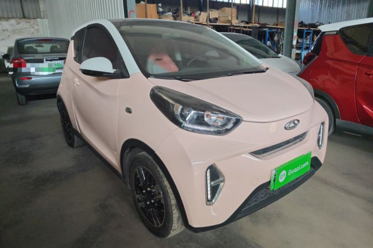 Used Chery Little Ant 2022 Sweet Pink Edition Half-Sugar Version Lithium Iron Phosphate 30 kW 301 km Front Right 45 Deg