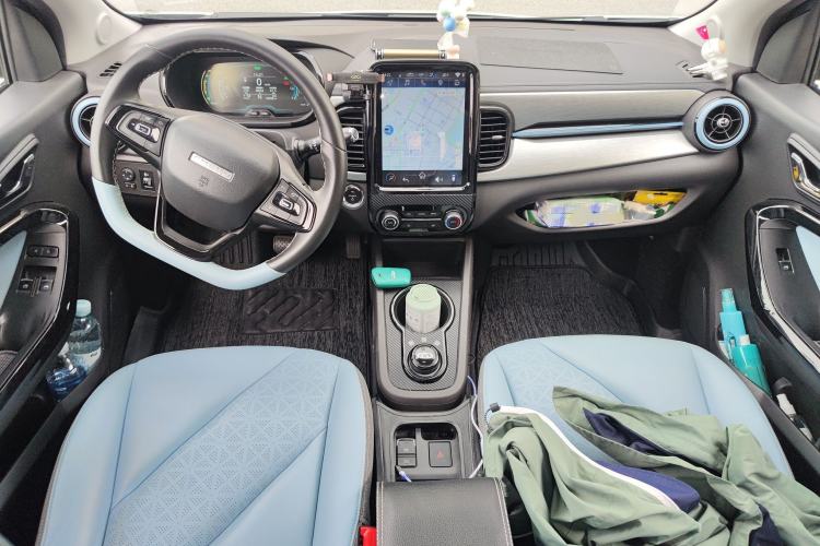 Used Chery Little Ant 2022 Sweet Pink Edition Full-Sugar Version Lithium Iron Phosphate 30 kW 301 km Center Console