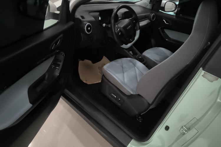 Used Chery Little Ant 2022 Sweet Pink Edition Full-Sugar Version Lithium Iron Phosphate 30 kW 301 km Driver Seat