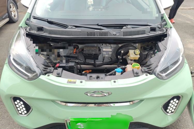 Used Chery Little Ant 2022 Sweet Pink Edition Full-Sugar Version Lithium Iron Phosphate 30 kW 301 km Engine Bay