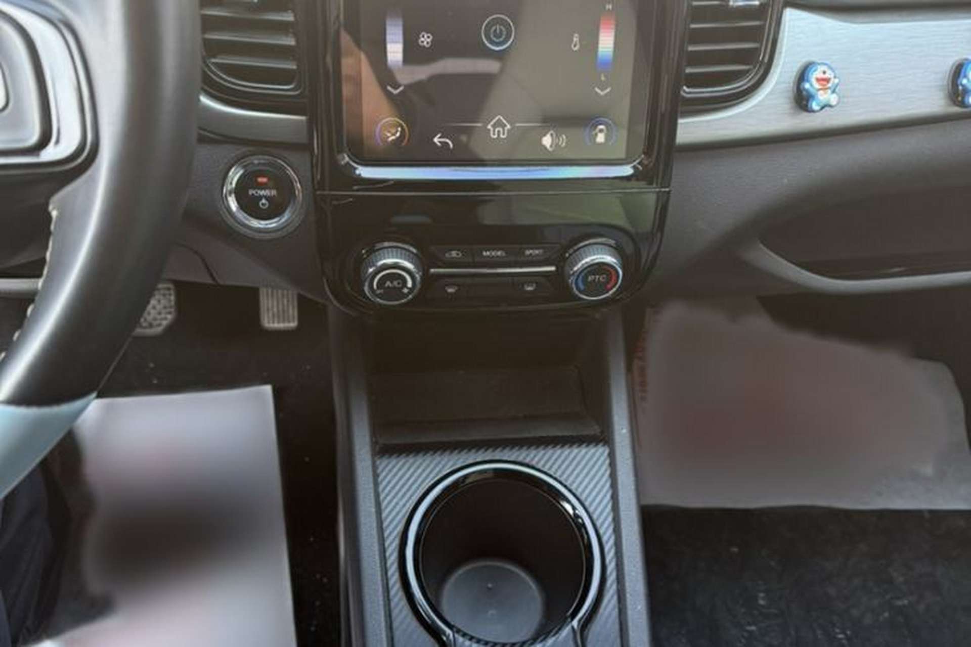 Used Chery Little Ant 2022 Sweet Pink Edition Low-Sugar Version Lithium Iron Phosphate 29.2 kWh 30 kW 301 km Interior 7