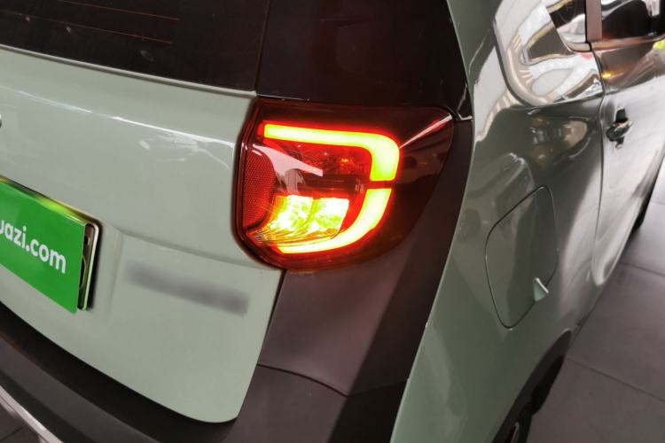 Used Chery Little Ant 2022 Sweet Pink Edition Half-Sugar Version Lithium Iron Phosphate 30 kW 301 km Right Rear Taillight