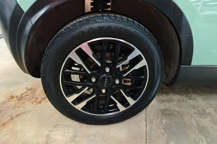 Used Chery Little Ant 2022 Sweet Pink Edition Full-Sugar Version 3-Cell Lithium 30kW 301km Right Rear Wheel Hub