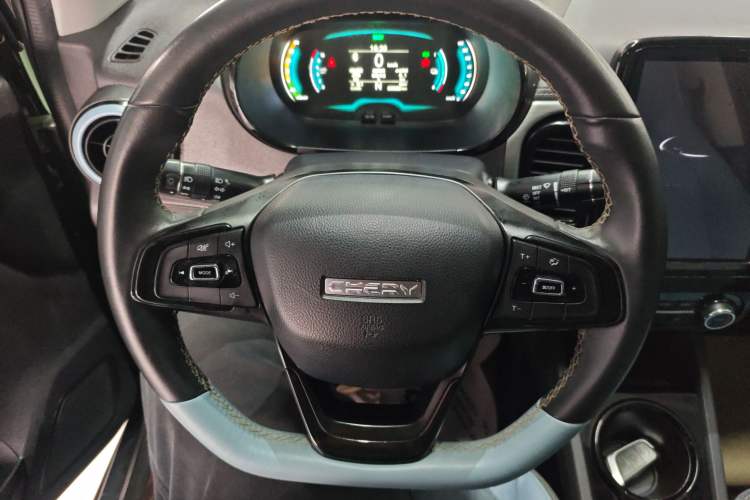 Used Chery Little Ant 2022 Sweet Pink Edition Full-Sugar Version 3-Cell Lithium 30kW 301km Steering Wheel