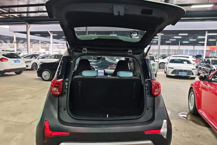 Used Chery Little Ant 2022 Sweet Pink Edition Full-Sugar Version 3-Cell Lithium 30kW 301km Trunk