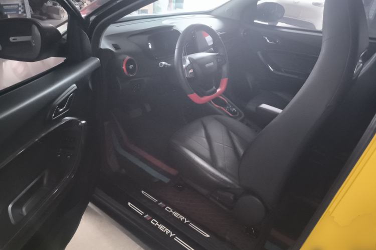Used Chery Little Ant 2022 Restyled Version Sweet Pink Edition Half-Sugar Version 30.6 kWh 30 kW 301 km Driver Seat