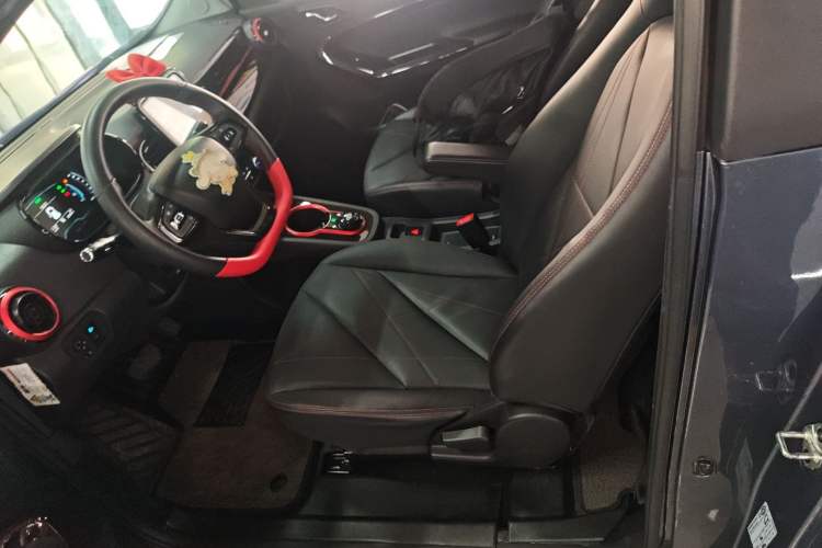 Used Chery Little Ant 2022 Sweet Pink Edition Half-Sugar Version Lithium Iron Phosphate 30 kW 301 km Left Front Seat