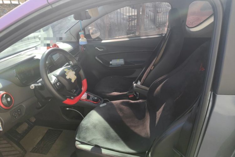 Used Chery Little Ant 2022 Sweet Pink Edition Half-Sugar Version Lithium Iron Phosphate 30 kW 301 km Left Front Seat