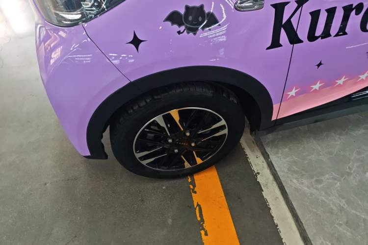 Used Chery Little Ant 2022 Sweet Pink Edition Half-Sugar Version Lithium Iron Phosphate 30 kW 301 km Left Front Wheel Hub