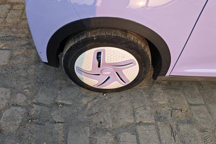 Used Chery Little Ant 2022 Me 301km Romance Phosphate Lithium-Iron Left Front Wheel Hub