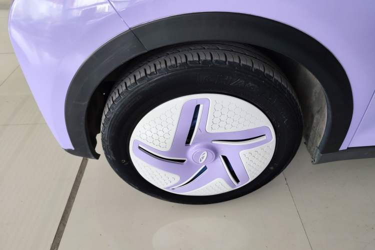 Used Chery Little Ant 2022 Restyled Me 301km Romance – Lithium Iron Phosphate Left Front Wheel Hub