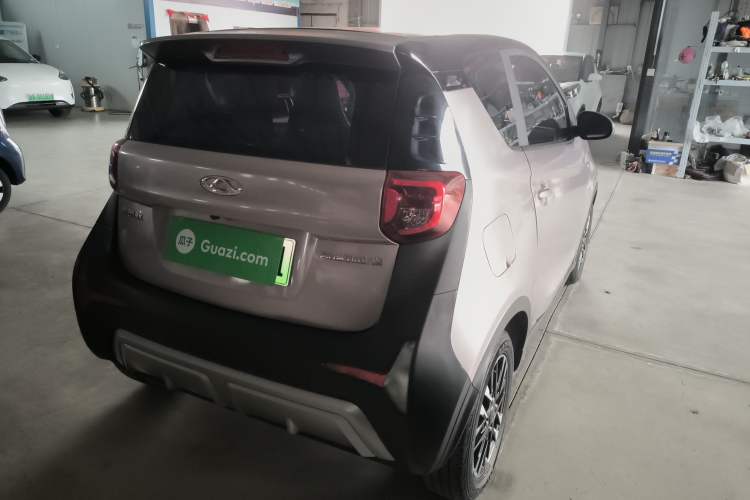 Used Chery Little Ant 2022 Restyled Version Sweet Pink Edition Half-Sugar Version 30.6 kWh 30 kW 301 km Rear Right 45 Deg