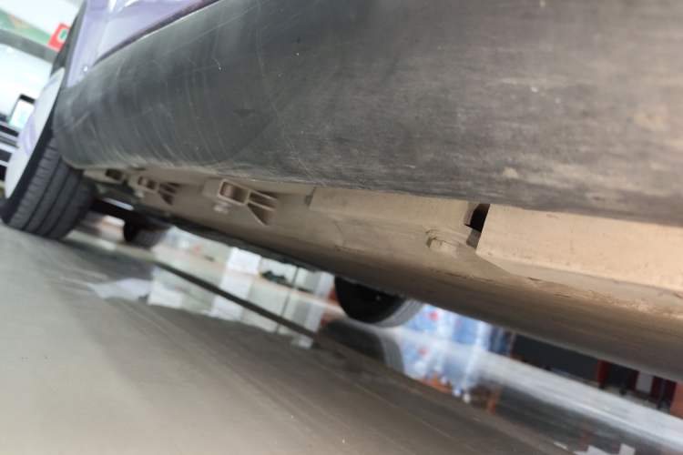 Used Chery Little Ant 2022 Restyled Me 301km Romance – Lithium Iron Phosphate Right Side Sill