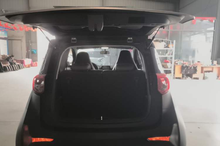 Used Chery Little Ant 2022 Restyled Version Sweet Pink Edition Half-Sugar Version 30.6 kWh 30 kW 301 km Trunk