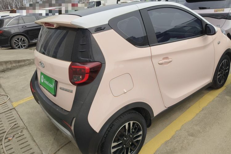 Used Chery Little Ant 2022 Revised Version Sweet Pink Edition Half-Sugar Version Lithium Iron Phosphate 30.7 kWh 30 kW 301 km Rear Right 45 Deg