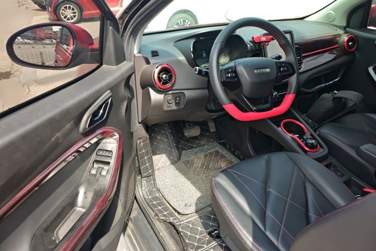 Used Chery Little Ant 2022 Sweet Pink Edition Half-Sugar Version Lithium Iron Phosphate 30 kW 301 km Driver Seat