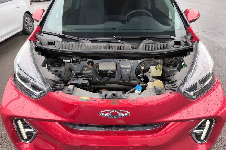 Used Chery Little Ant 2022 Sweet Pink Edition Full-Sugar Version Lithium Iron Phosphate 30 kW 301 km Engine Bay