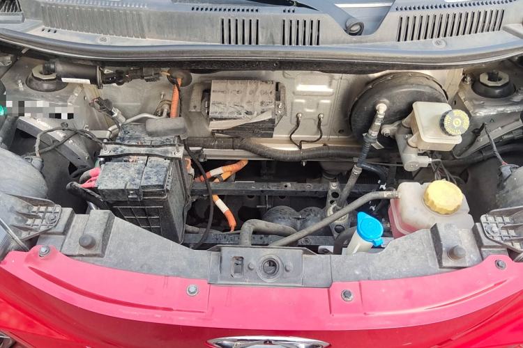 Used Chery Little Ant 2022 Sweet Pink Edition Full-Sugar Version Lithium Iron Phosphate 30 kW 301 km Engine Bay