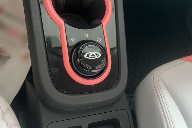 Used Chery Little Ant 2022 Restyled Version Sweet Pink Edition Half-Sugar Version 28.8 kWh 30 kW 301 km Gear Lever