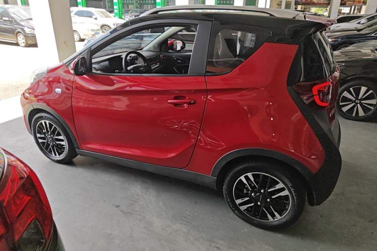 Used Chery Little Ant 2022 Sweet Pink Edition Full-Sugar Version Lithium Iron Phosphate 30 kW 301 km Left Side