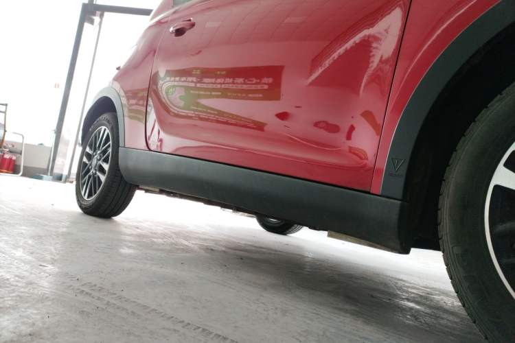 Used Chery Little Ant 2022 Sweet Pink Edition Half-Sugar Version Lithium Iron Phosphate 30 kW 301 km Right Side Sill
