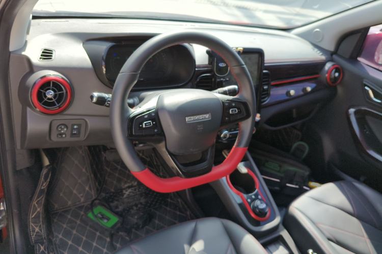 Used Chery Little Ant 2022 Restyled Version Sweet Pink Edition Low-Sugar Version Lithium Iron Phosphate Battery 30.7 kWh 30 kW 301 km Steering Wheel