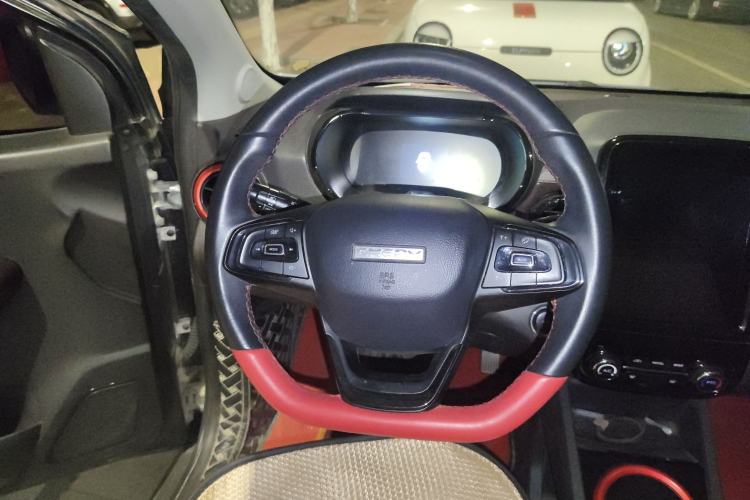 Used Chery Little Ant 2022 Sweet Pink Edition Half-Sugar Version Lithium Iron Phosphate 29.2 kWh 30 kW 301 km Steering Wheel