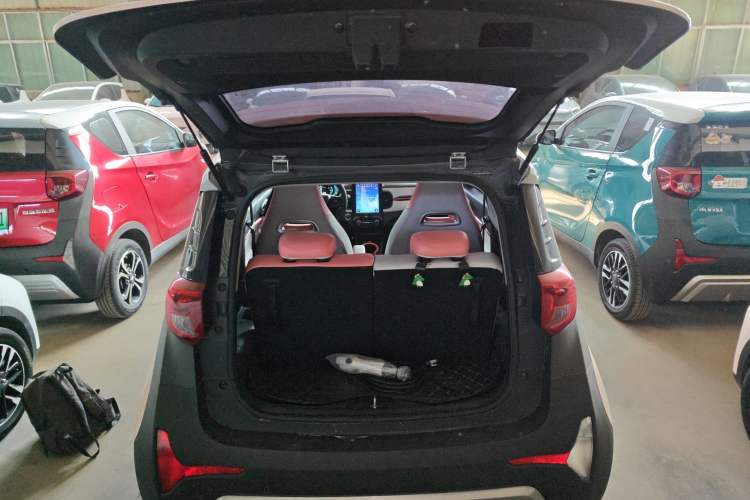 Used Chery Little Ant 2022 Sweet Pink Edition Half-Sugar Version Lithium Iron Phosphate 30 kW 301 km Trunk