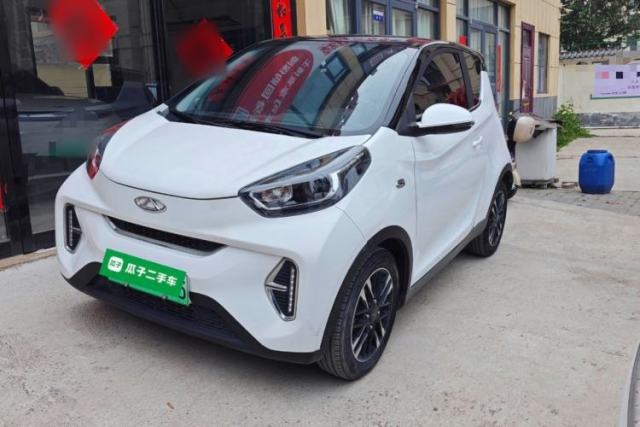 Ojetý Chery Little Ant 2022 Restyled Version Sweet Pink Edition Half-Sugar Version 30.6 kWh 30 kW 301 km