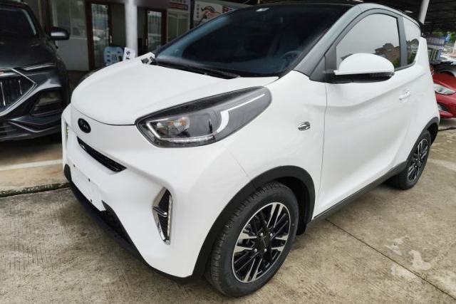 Used Chery Little Ant 2022 Revised Version Sweet Pink Edition Low-Sugar Version 30.6 kWh 30 kW 301 km