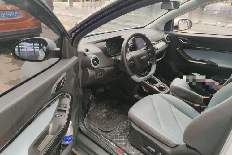 Used Chery Little Ant 2022 Updated Version Sweet Pink Edition Full-Sugar Version 30.6 kWh 30 kW 301 km Driver Seat