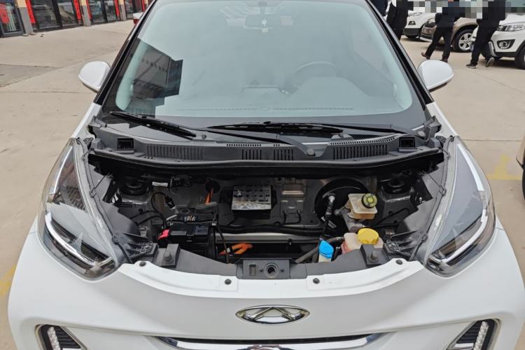 Used Chery Little Ant 2022 Restyled Version Sweet Pink Edition Half-Sugar Version 30.6 kWh 30 kW 301 km Engine Bay