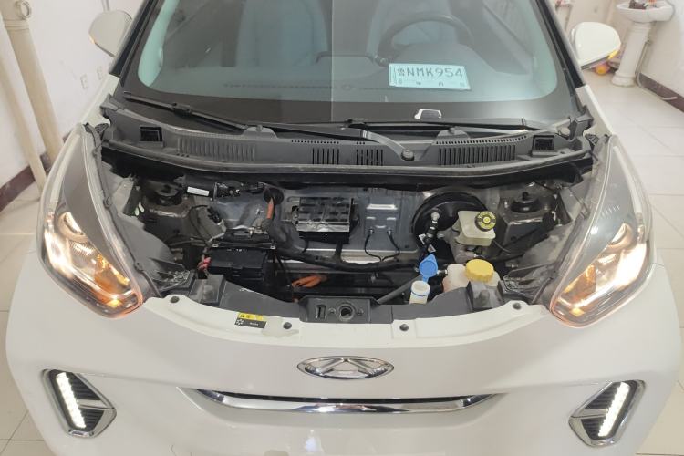 Used Chery Little Ant 2022 Restyled Version Sweet Pink Edition Half-Sugar Version 28.8 kWh 30 kW 301 km Engine Bay