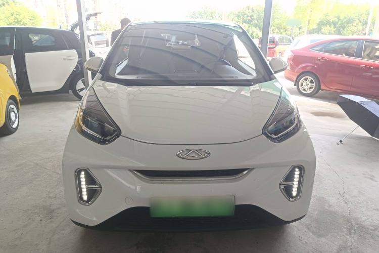 Used Chery Little Ant 2022 Restyled Version Sweet Pink Edition Half-Sugar Version 28.8 kWh 30 kW 301 km Front